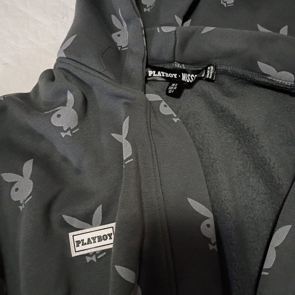 PLAYBOY ROBE - Picture 2 of 4